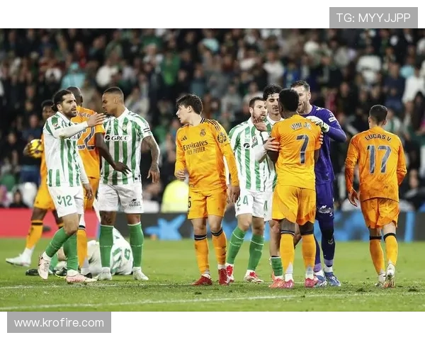 补射建功，维托尔-罗克收获贝蒂斯生涯首球